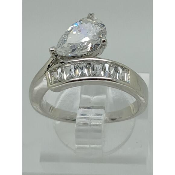 2.4CT Vintage Gold Plated Pear Radiant Cut Sim Diamond CZ Engagement Ring - Picture 9 of 10